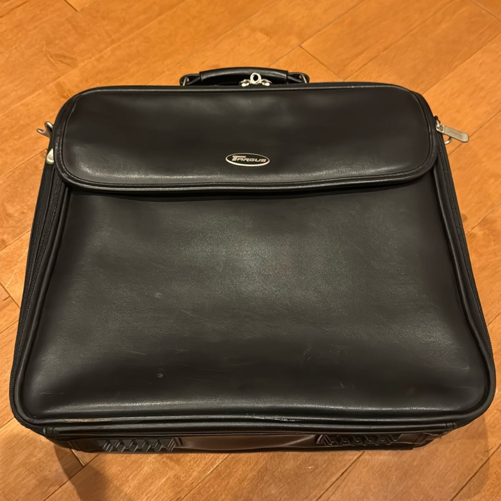 Targus Leather Briefcase